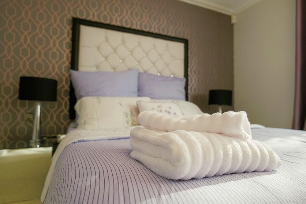 Stunning Holiday Stay With Free Gym and Parking