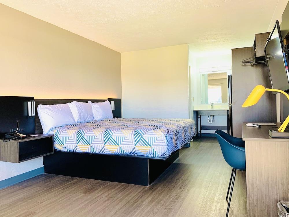 Studio 6 Meridian, MS - Bonita Lakes