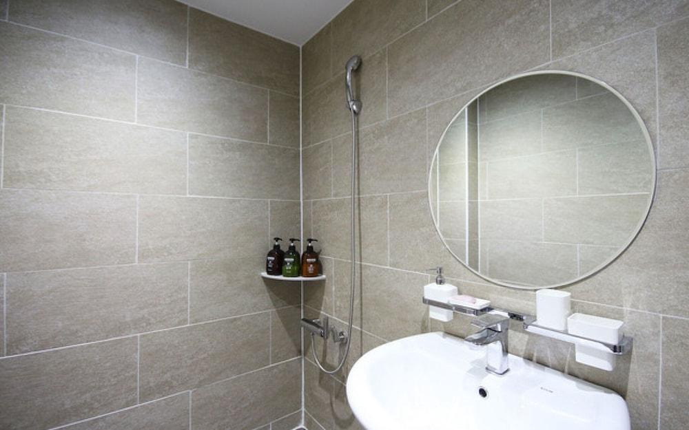 Gwangyang Geu Self Check-in Motel