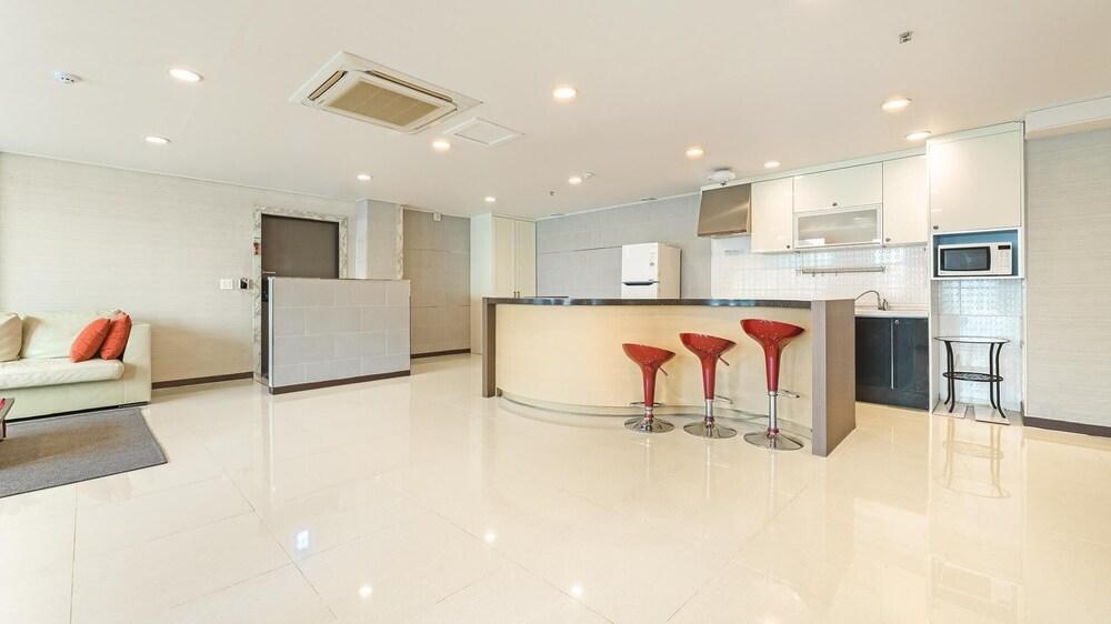 Gapyeong Aquavita Pension