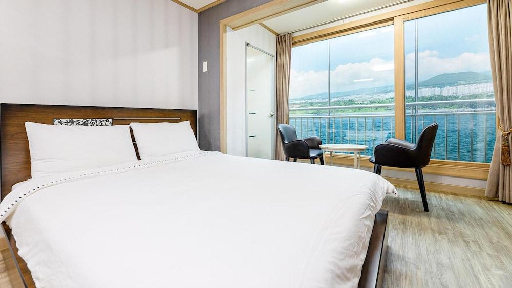 Jeju Badagreen Pension