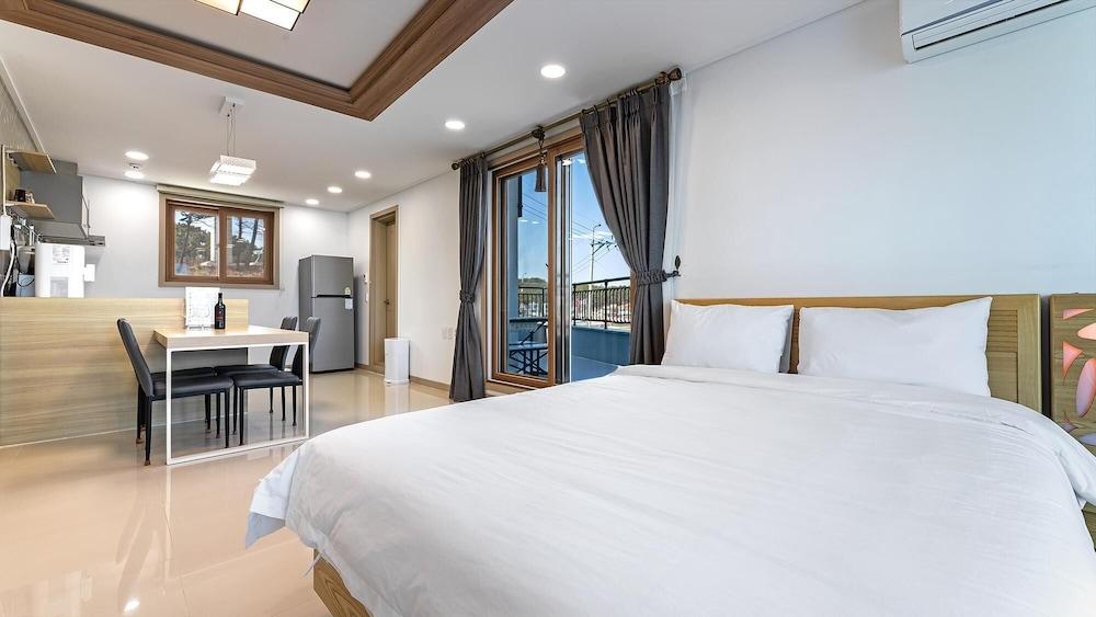 Youngheungdo Duniaspa Pension