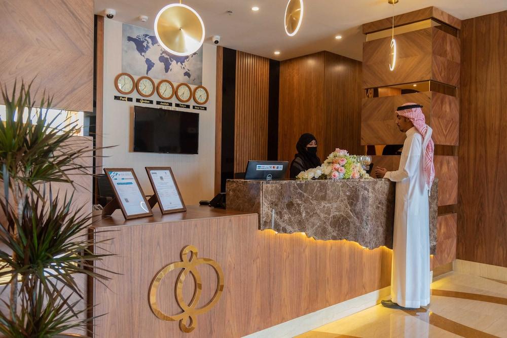 Sunday Emerald Hotel