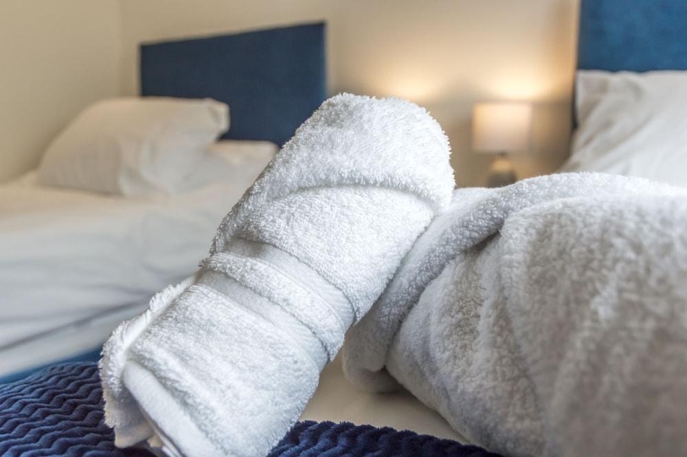 Martello View - 3 Bedroom - Llanreath