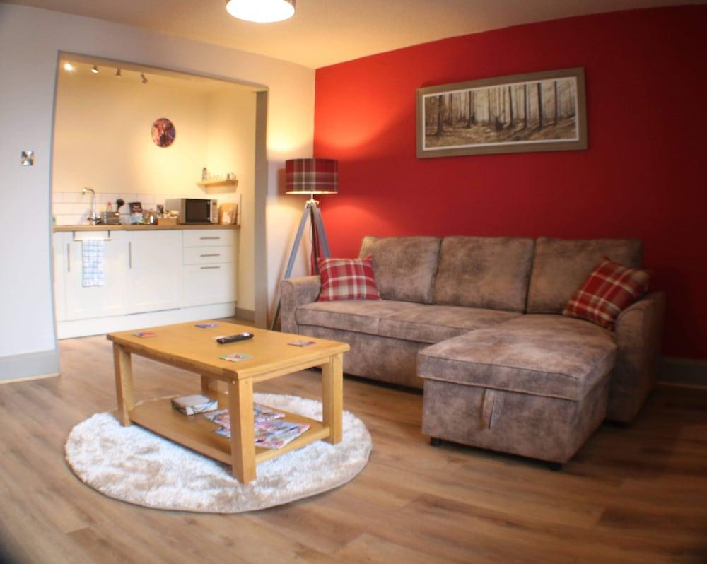 1 Bed Flat - Sleeps 2 - Wifi