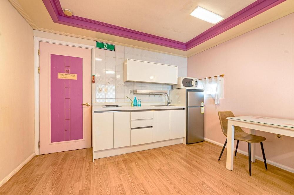 Gangnueng Gadunji Pension