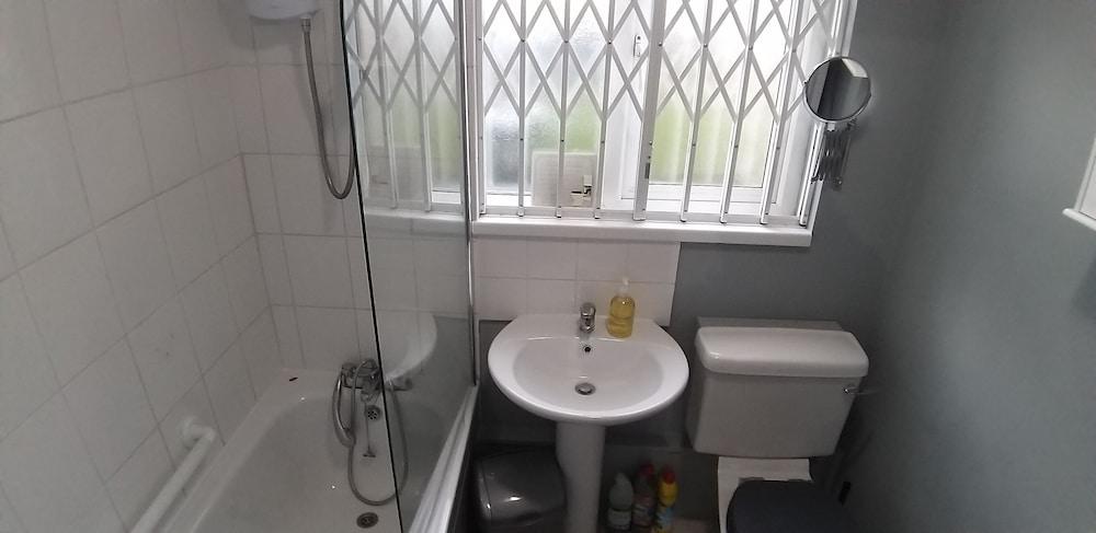 Glenmanus Town House