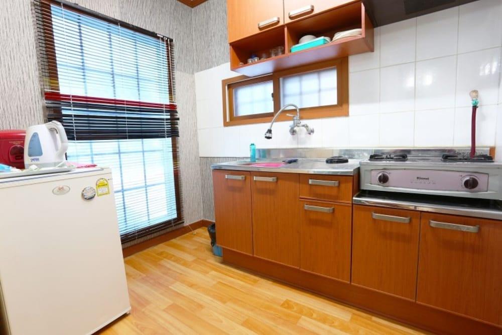 Hoengseong Jamjari Pension