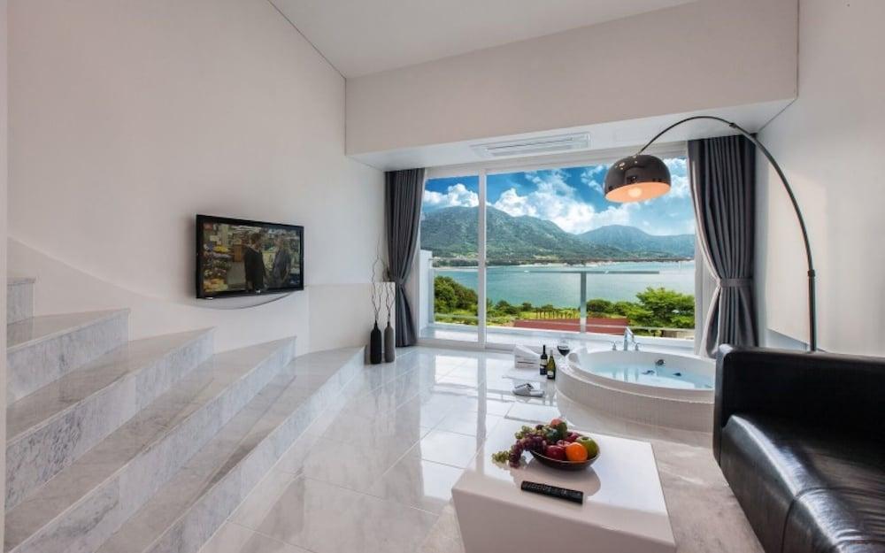 Pension Geoje Casa Delfino