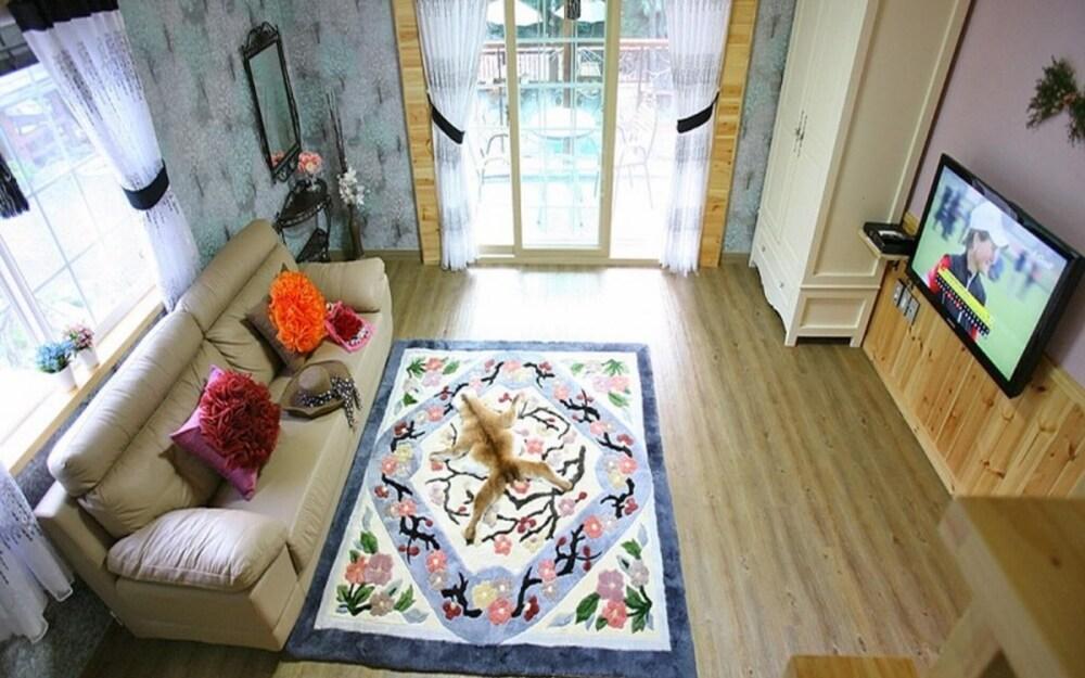 Cheongdo Alpen Heim Pension