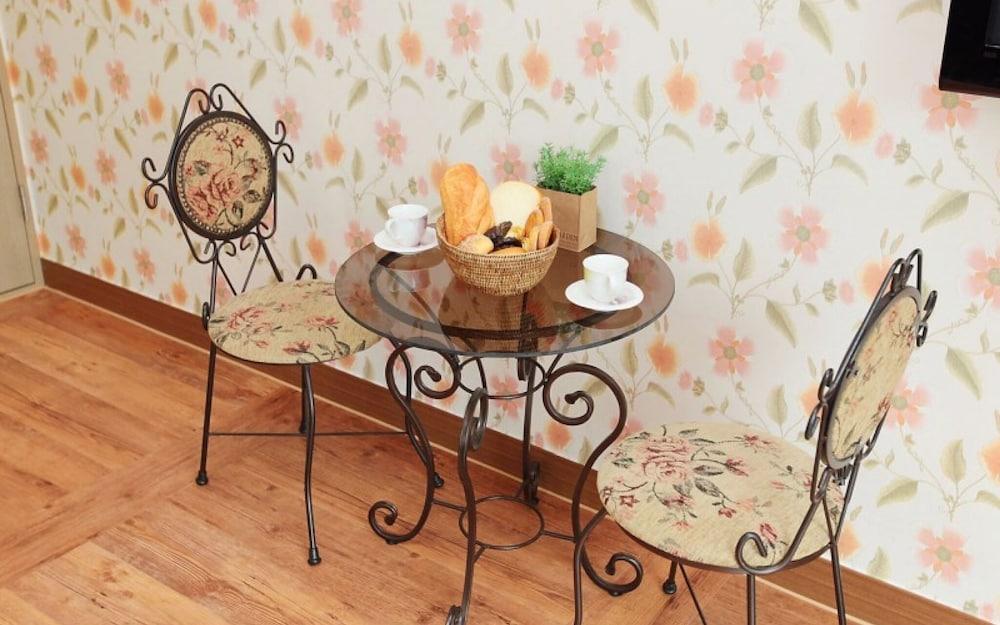 Namhae Memory Plus Bed and Breakfast