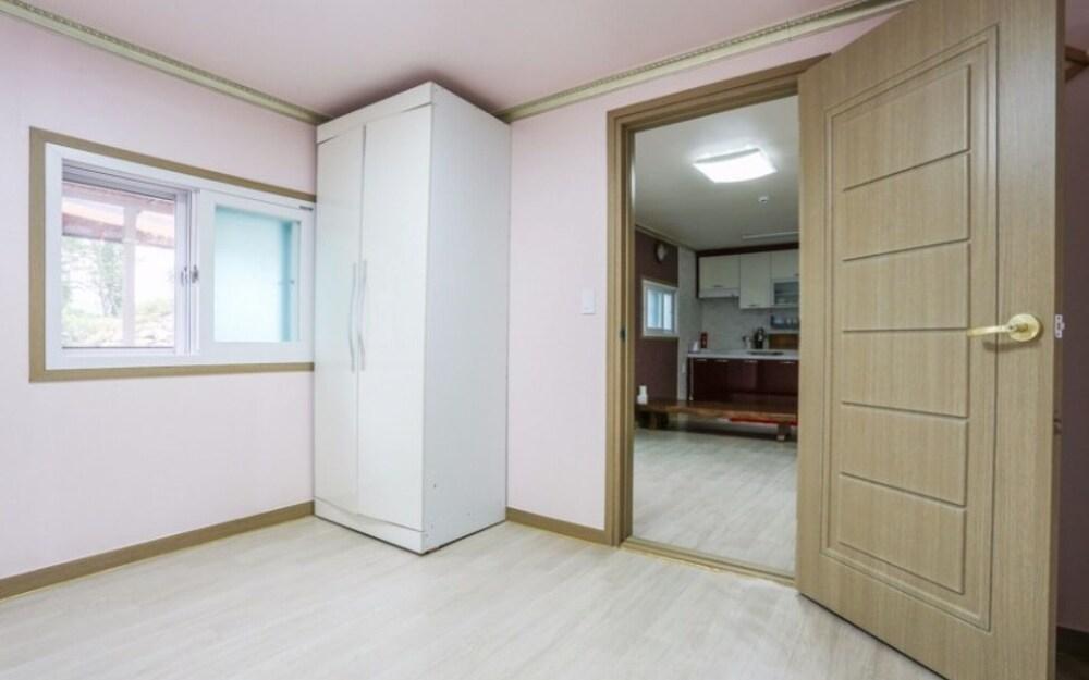 Danyang Blue Pension