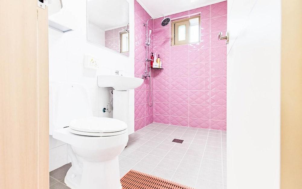 Gwanghwado Circle Pension