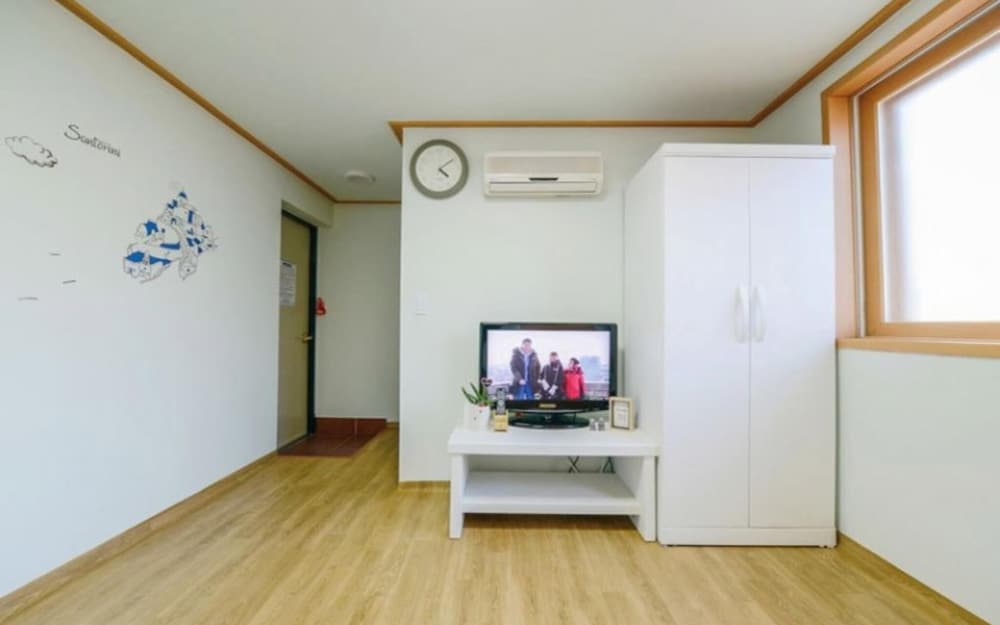 Taean Mongsan 142 Pension