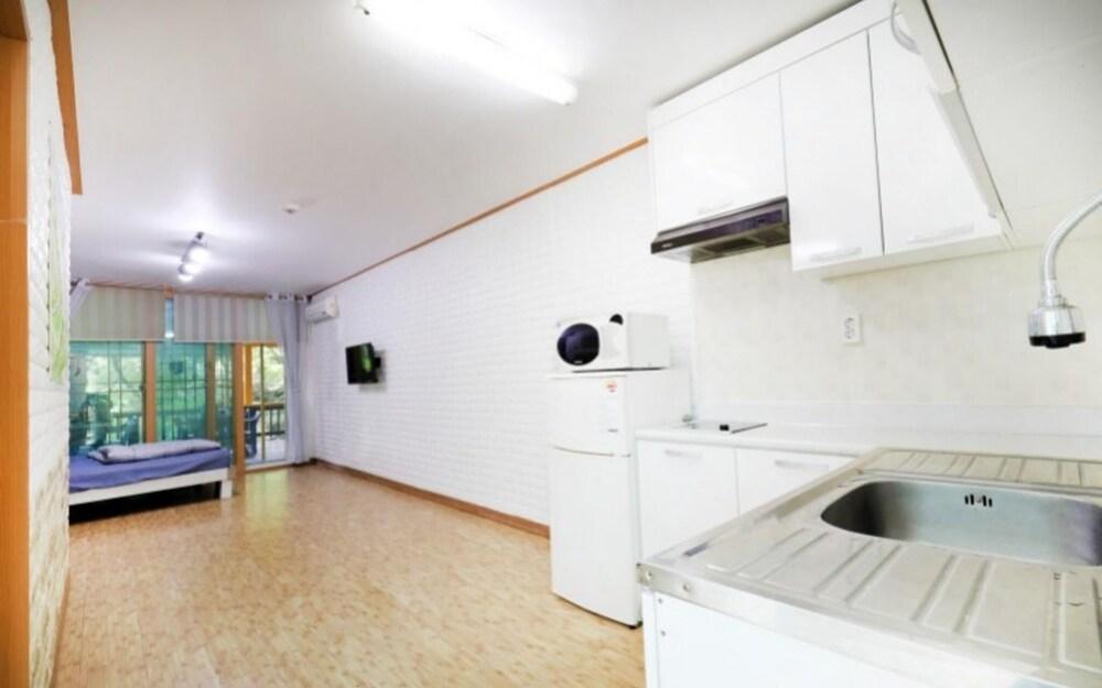 Danyang Cheonnyeonbawi Pension