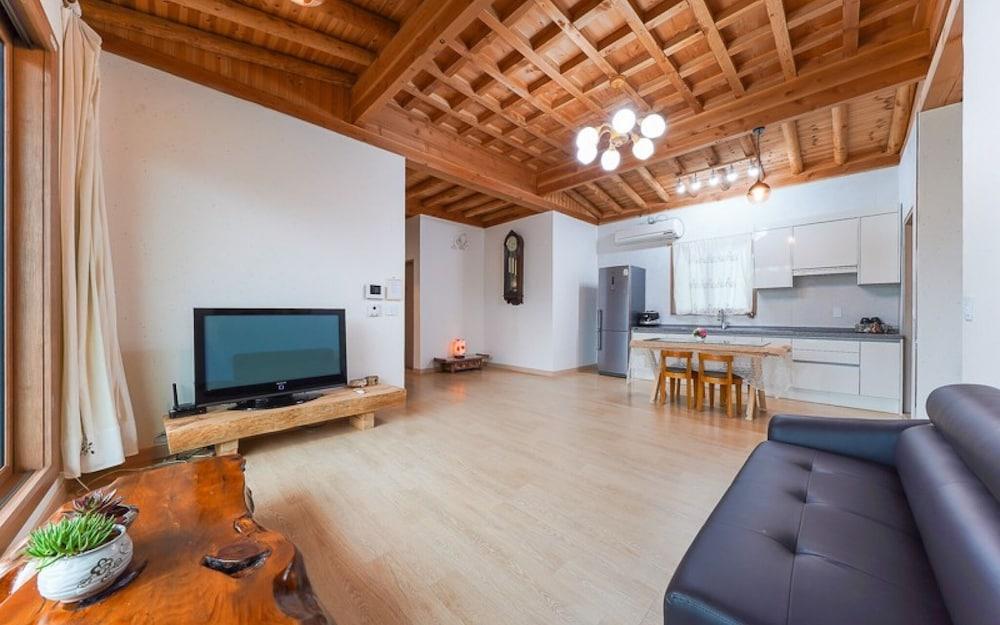 Yangyang Seorak Nadeul Pension