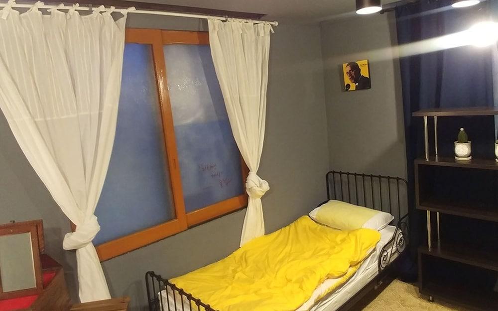 Daejeon Dalbit Stay Guest House