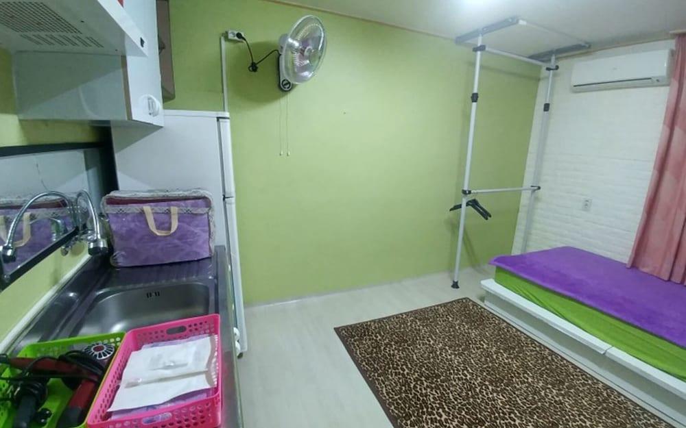 Daejeon Sky Garden Guest House