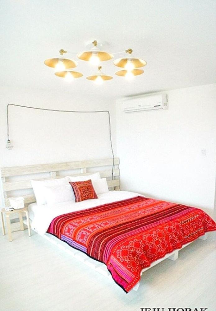 Jeju Hobak Guest House
