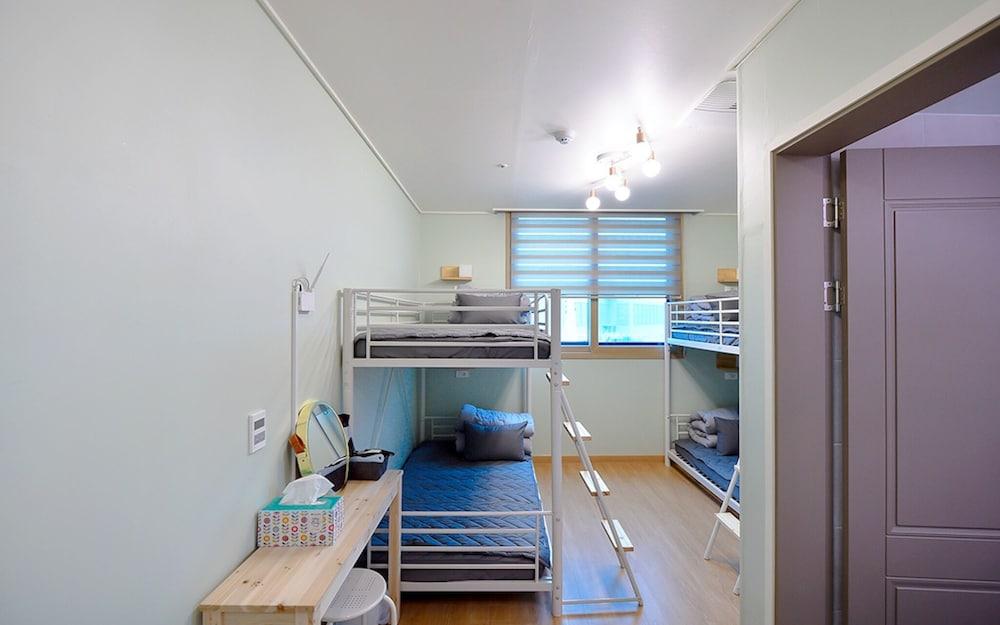 Yeosu Train and Ocean Guest House