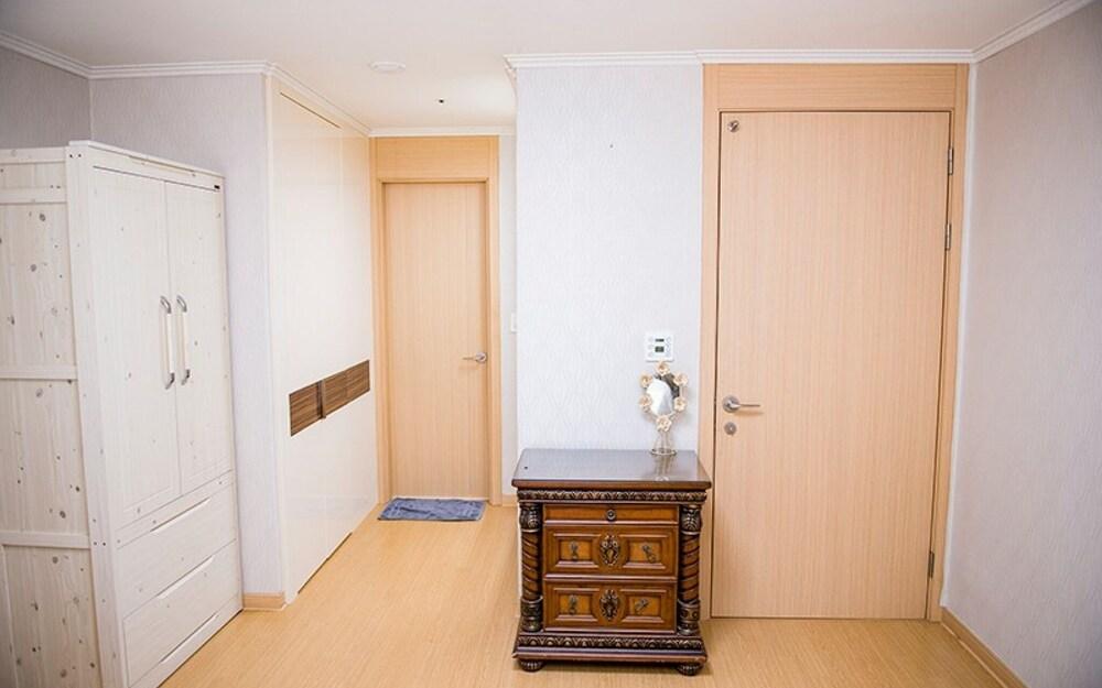 Geojedo Namsukine Pension