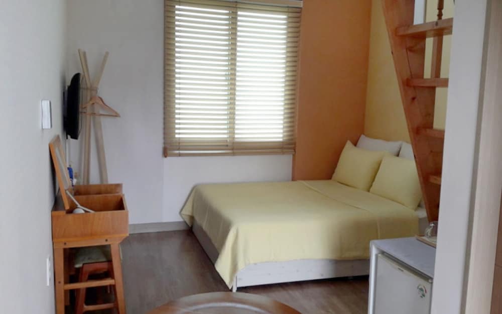 Jeju Dallsoop Guest House