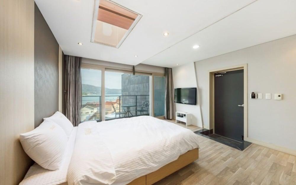 Geojedo C&sky2 Resort