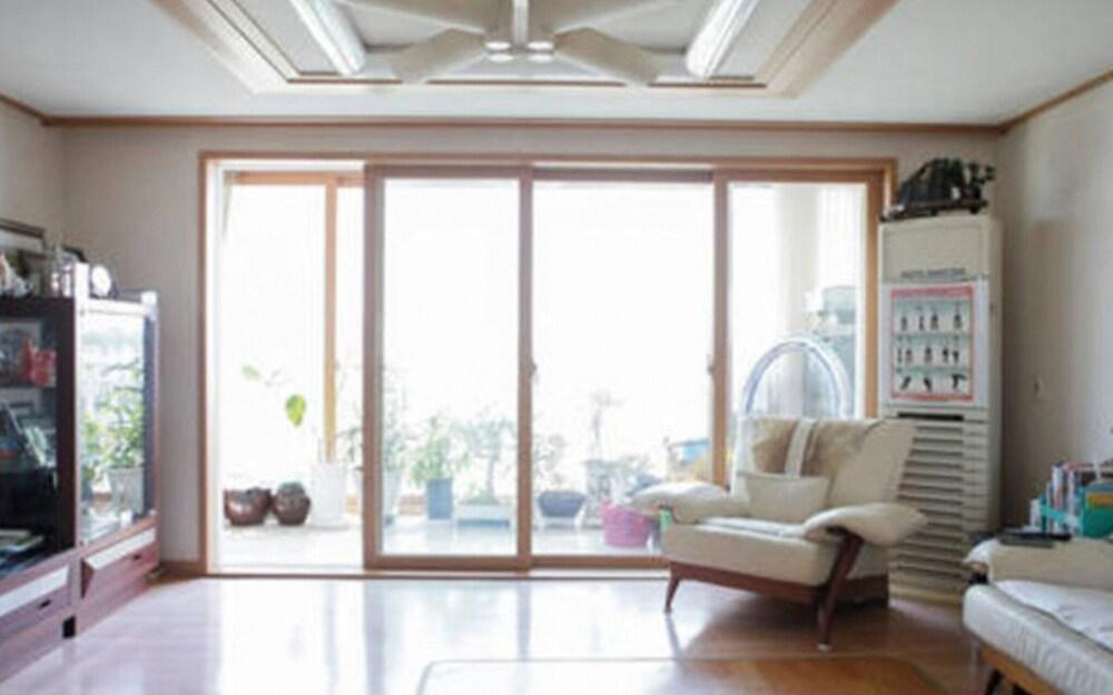 Dongdaemun Ko-stay House