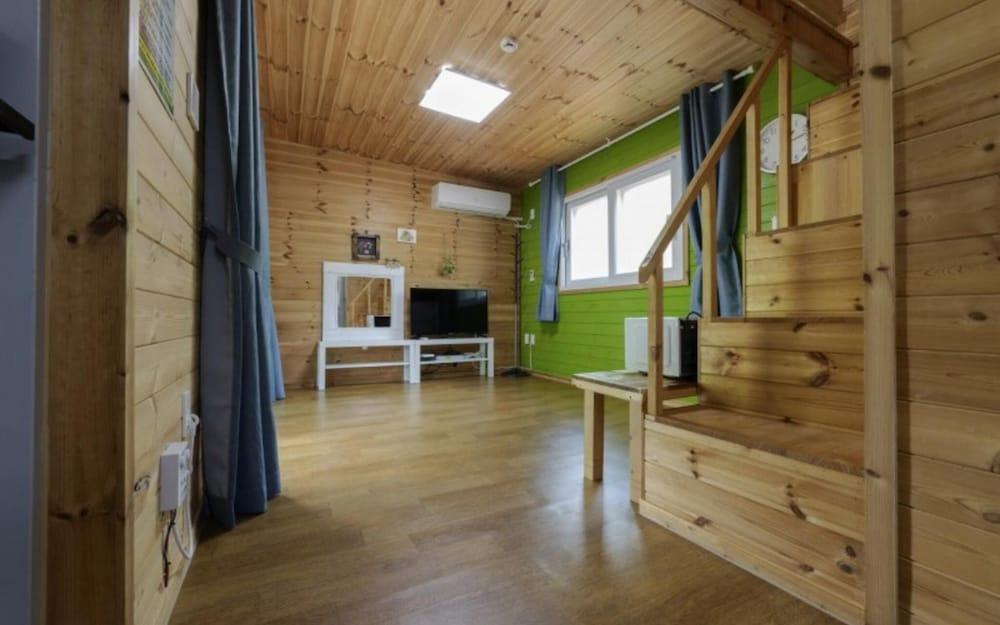 Goesan Galon Pension