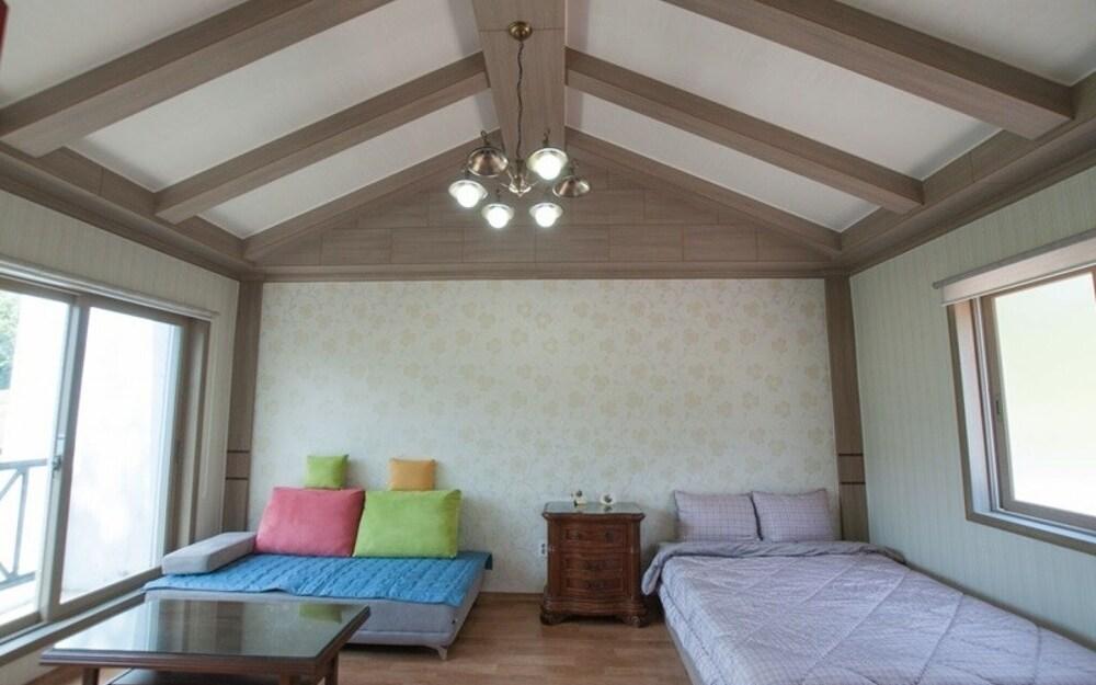 Namhae Cape Town Pension