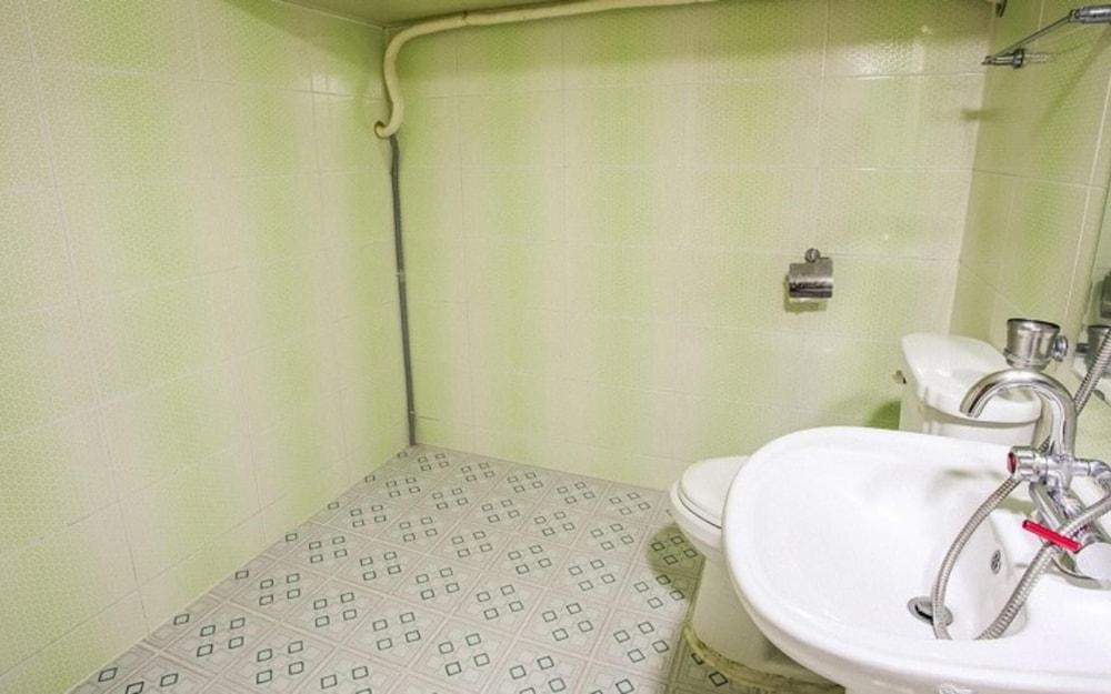 Jecheon Wolsong Garden Pension