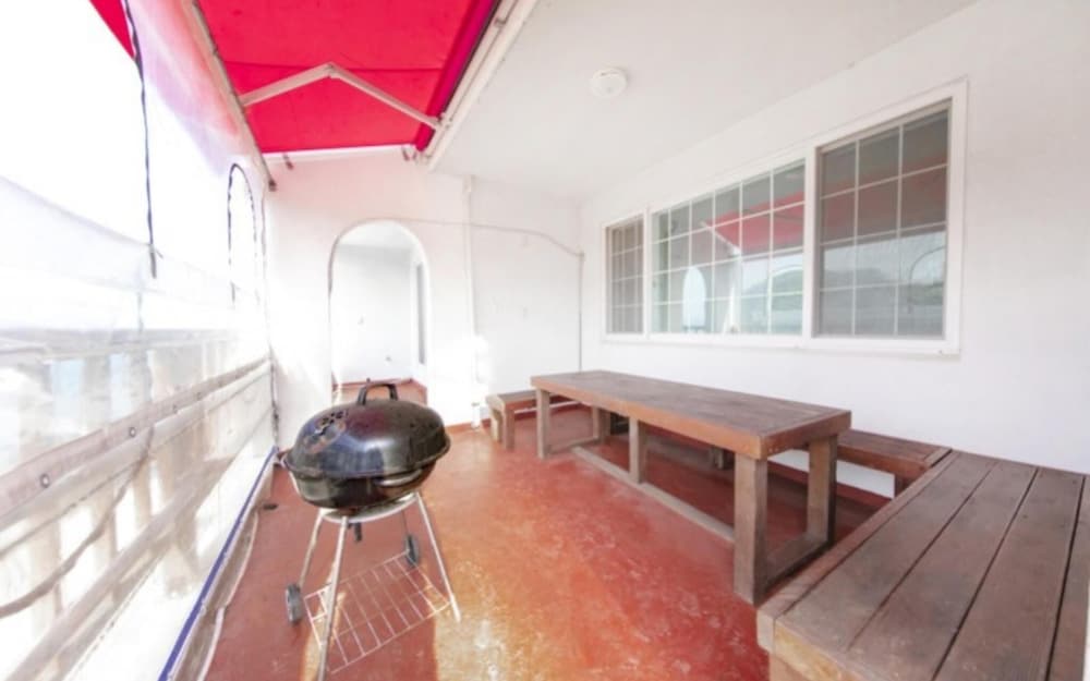 Geoje Mondol Kids Pension