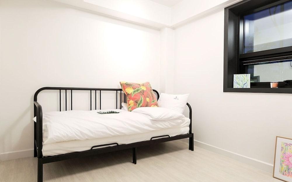 Ulsan Dalbit Eunhasu Guest House