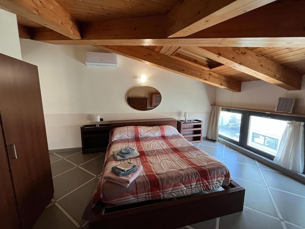 Comfortable Attic apt With Parking Space in Chiavari Italy