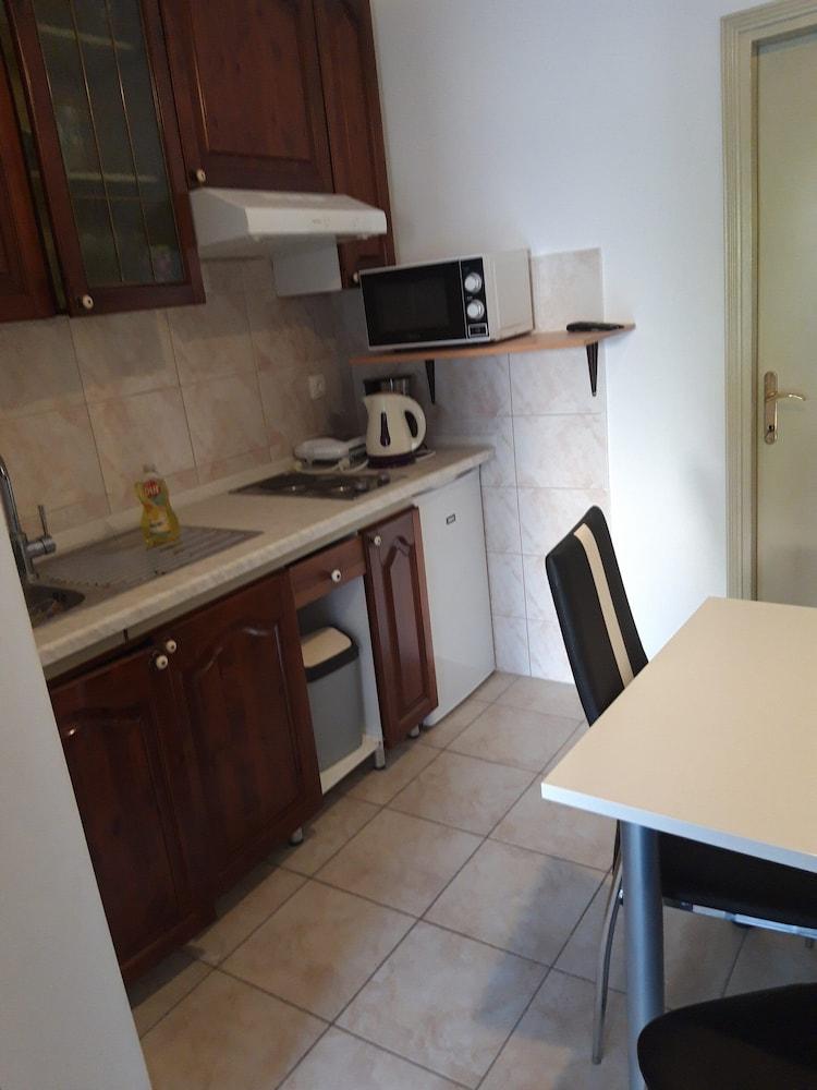 South Wing Apartment