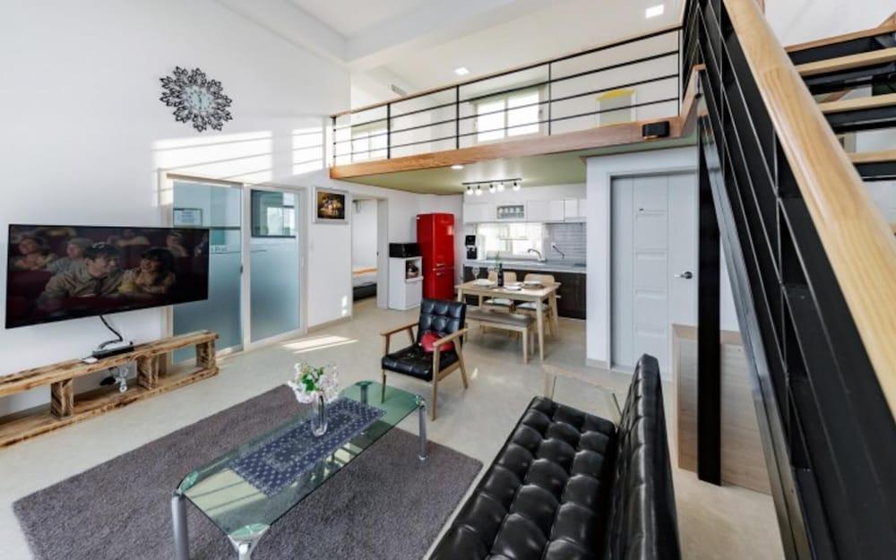 Pohang Secret Park Pension