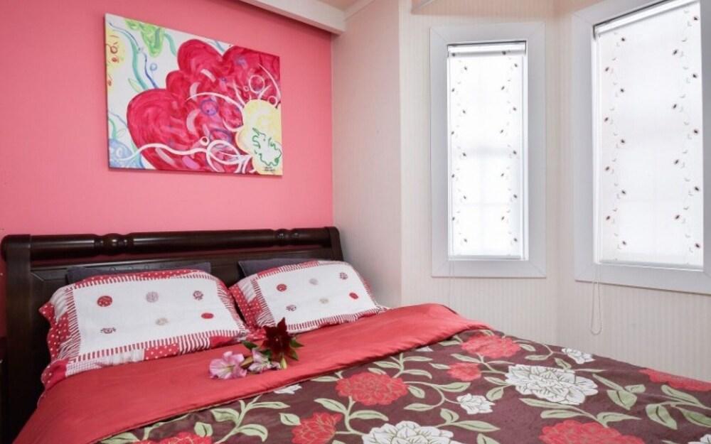 Yangpyeong Cezanne Gallery Pension