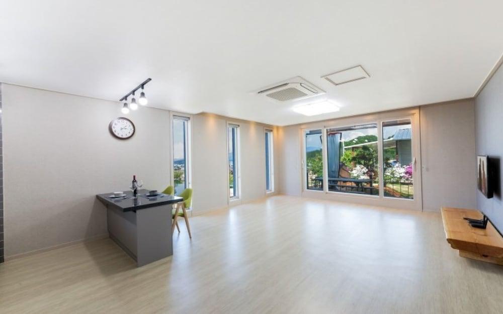 Chilgok Nk137 Pension