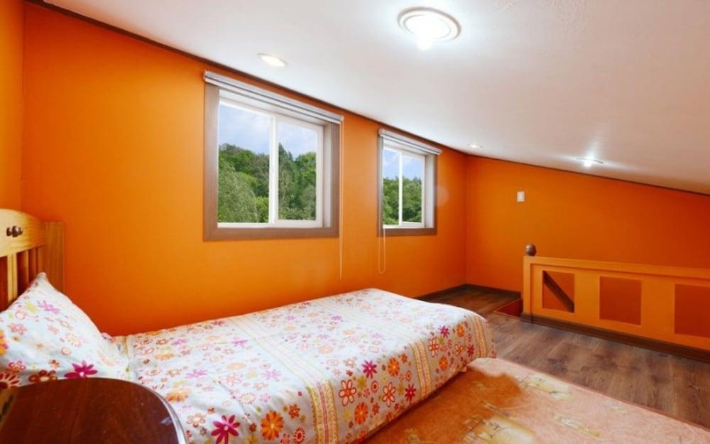 Hoengseong Music Pension