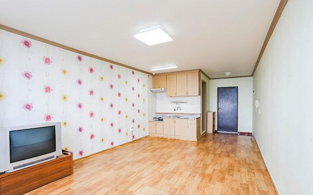 Daebudo Badajigi Pension