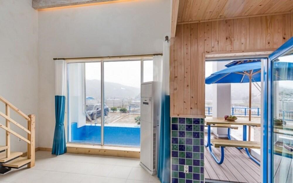 Cheongju Sole Luna Pension