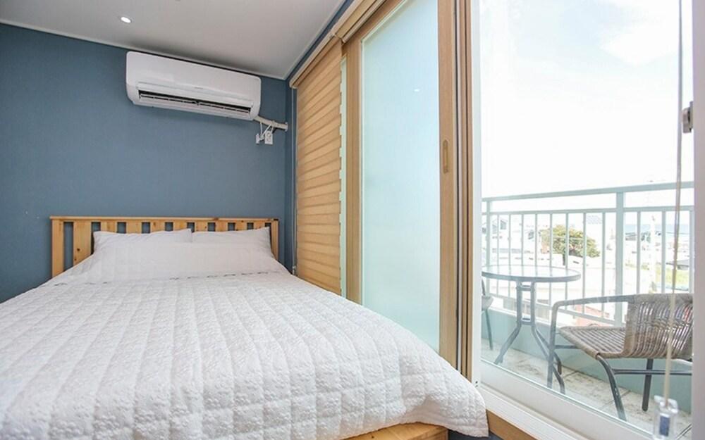 Jeju Jinggeomdari Pension