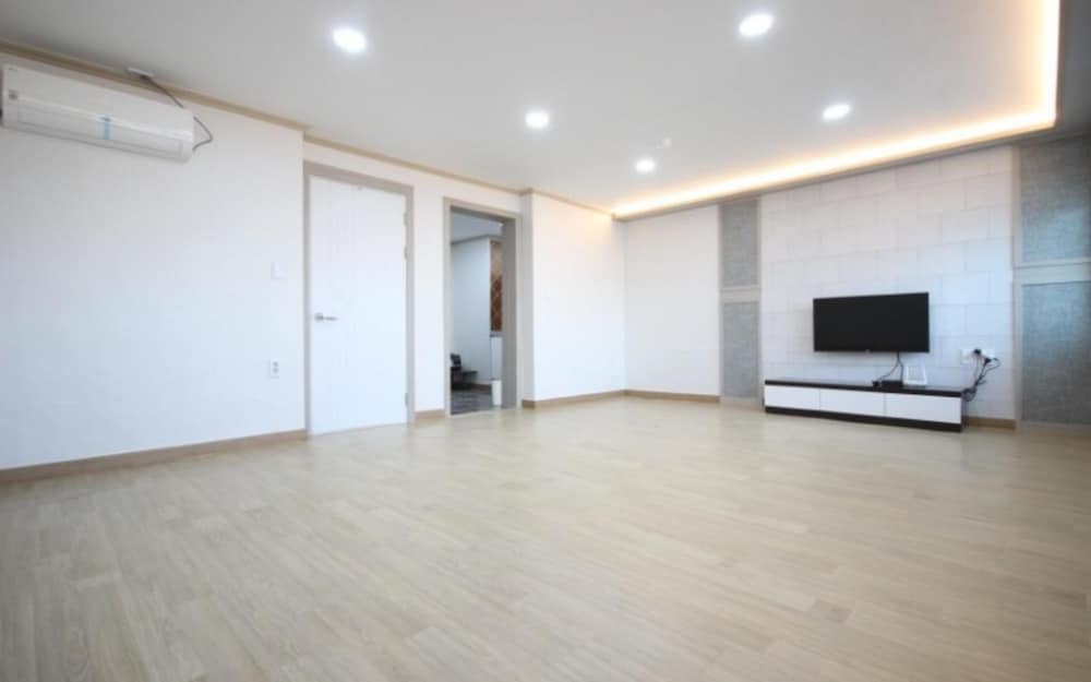 Boryeong Penta Pension