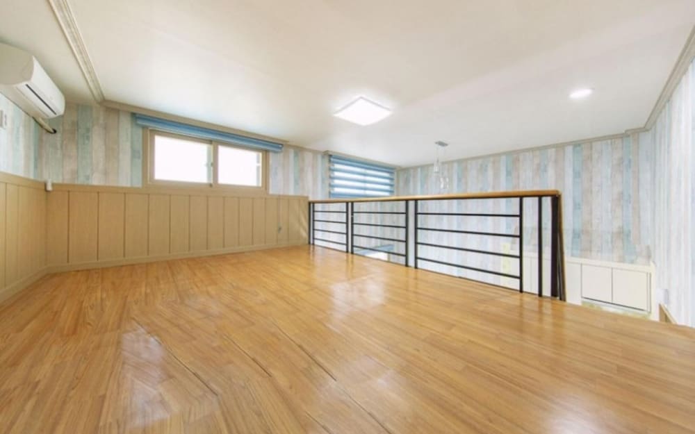 Boryeong High Pension