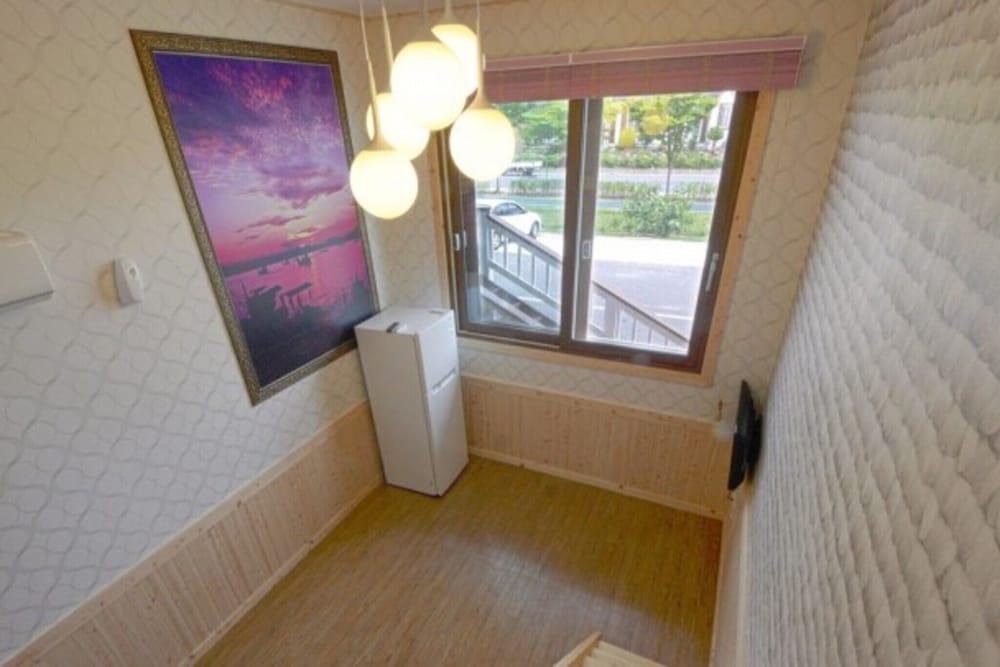 Suncheon Bay Galdaebat Pension