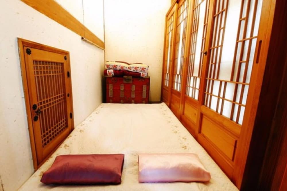 Suncheon Bay Yerang Pension