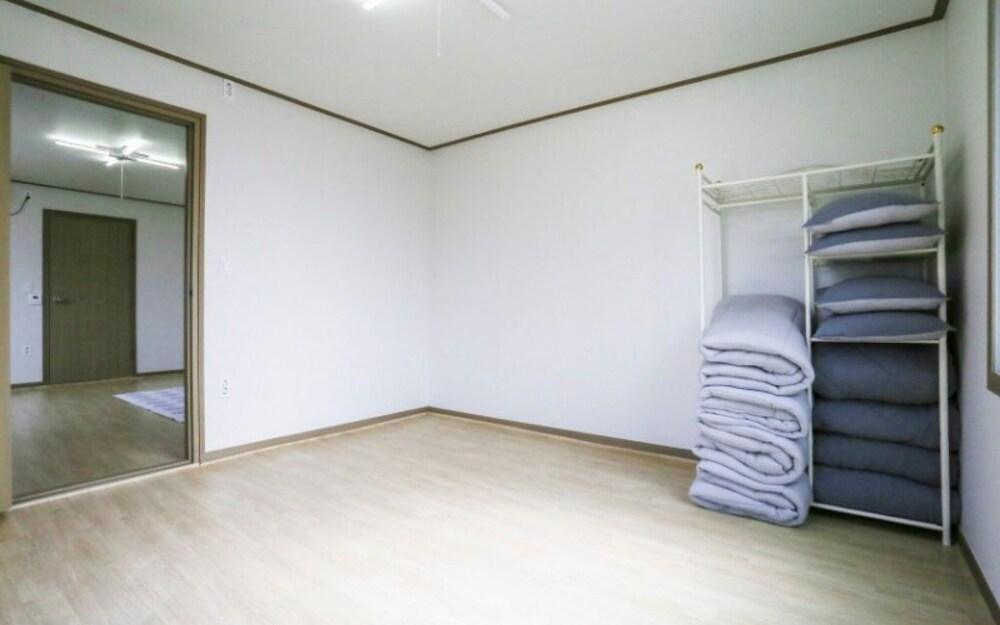 Jeju Druwadruwa Pension