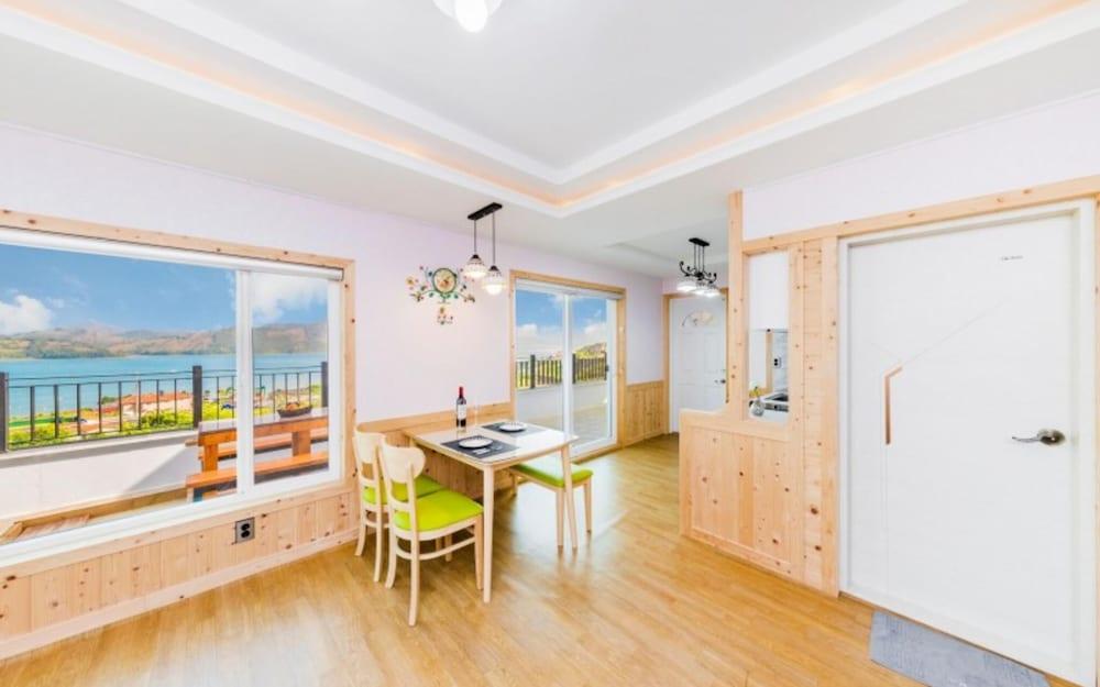 Namhae Areum Pension