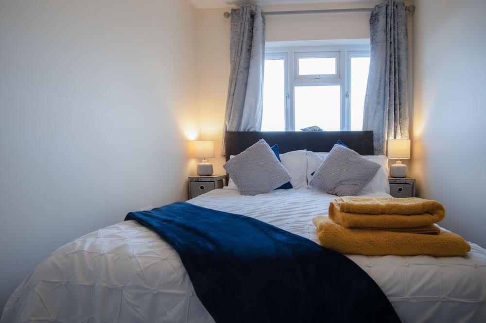 North Beach Heights - 3 Bedroom - Tenby