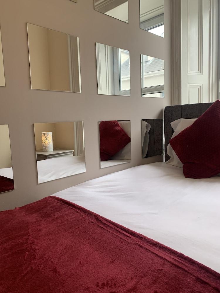 Latin Quarter Townhouse